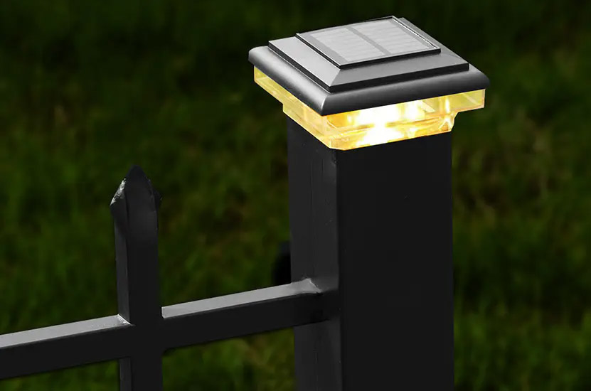 Post Cap Light